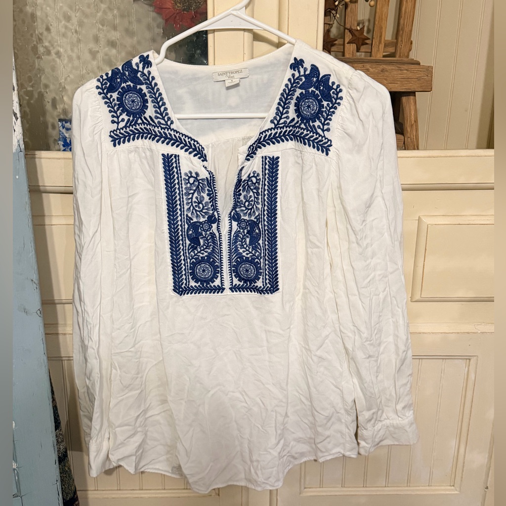Saint Tropez West White Blouse With Blue Embroidery